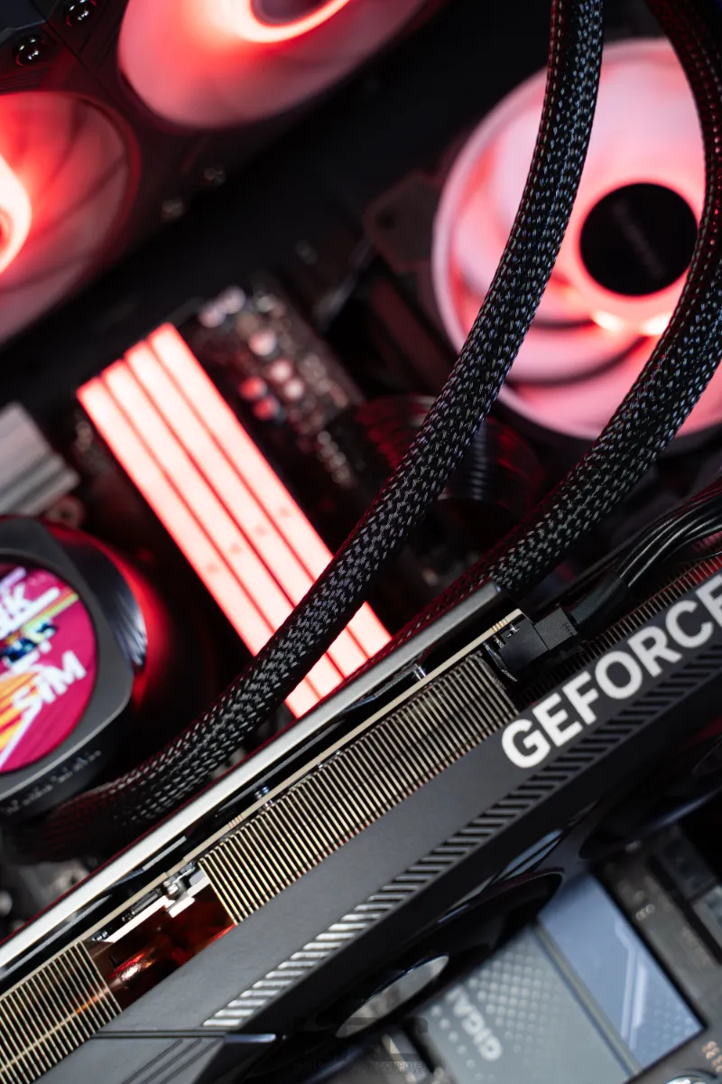 GIGABYTE C500 PANORAMIC STEALTH – TOS SET-1035