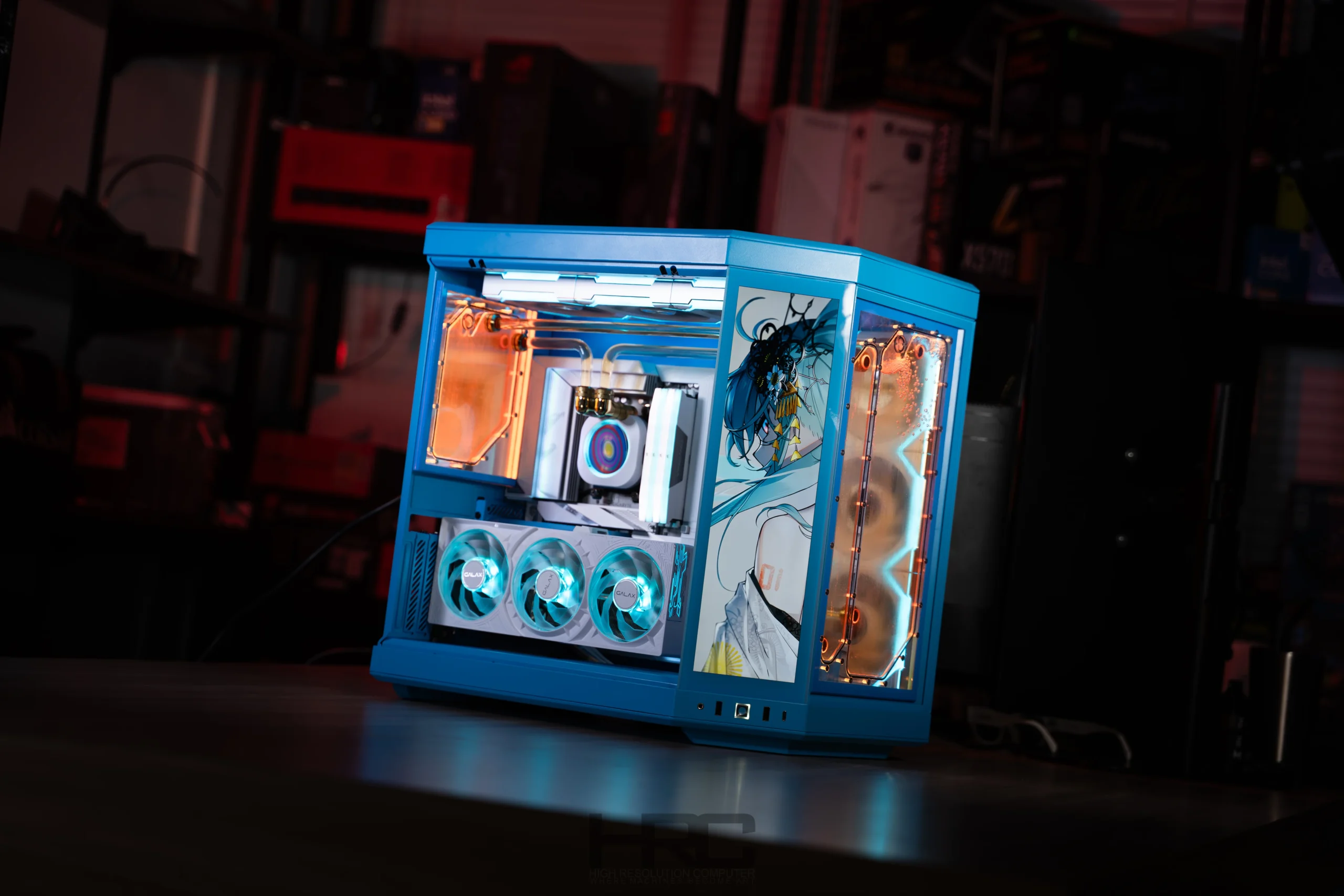 HYTE Y70 BLUE INFINITE